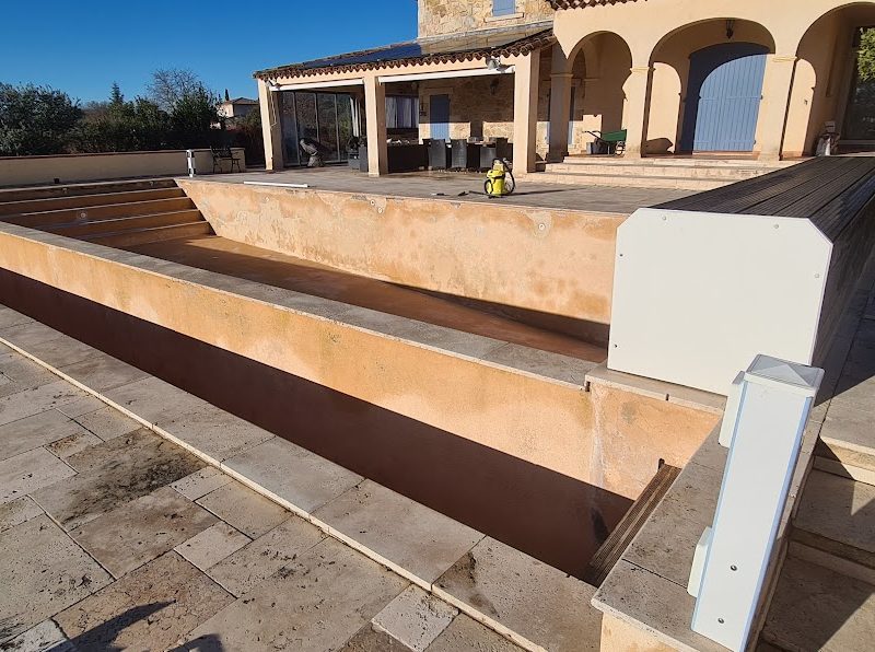 Un silico-marbreux rongé par l&rsquo;électrolyseur, repris puis recouvert