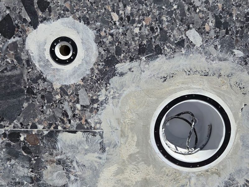 Un bassin contemporain aux reflets ardoise